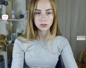 -Molly-Mae- cam show 2020-09-21 13-09-19 215