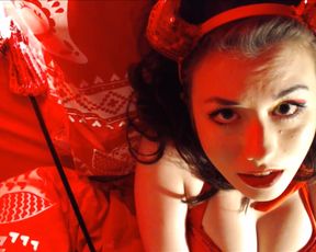 Halloween-Sexy-Devil-Beautiful-Agony