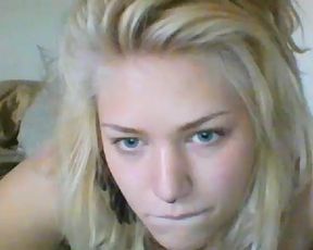 Knottykat webcam recording 2014 October 13_10-15-02
